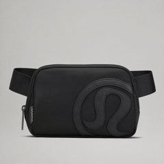 Everywhere belt bag limited edition 1L