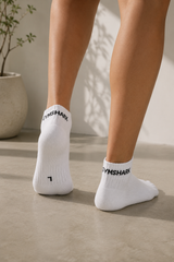 Gym Shark Quarter Socks \ white Box of 3