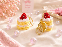 Macaroon keychain